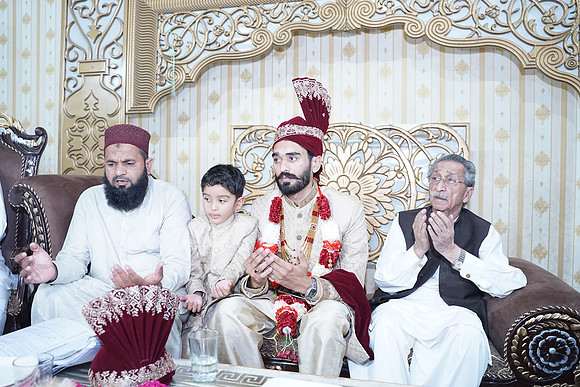Ajmal & Faiza Barat 00159