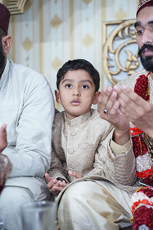 Ajmal & Faiza Barat 00164