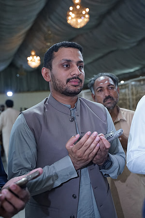 Ajmal & Faiza Barat 00171