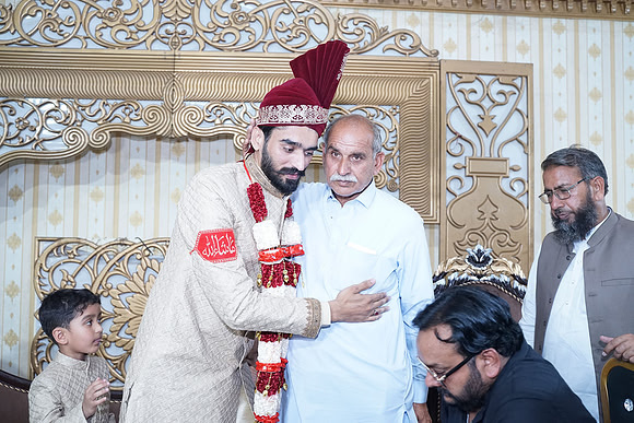 Ajmal & Faiza Barat 00176