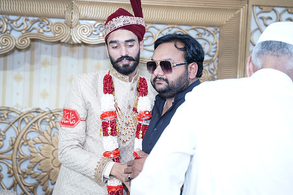 Ajmal & Faiza Barat 00177