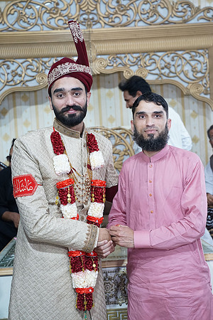 Ajmal & Faiza Barat 00191