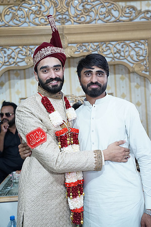 Ajmal & Faiza Barat 00194
