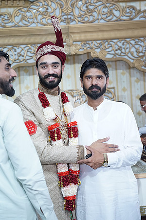 Ajmal & Faiza Barat 00197