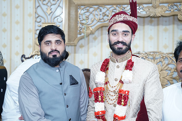 Ajmal & Faiza Barat 00203