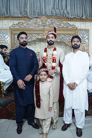 Ajmal & Faiza Barat 00227