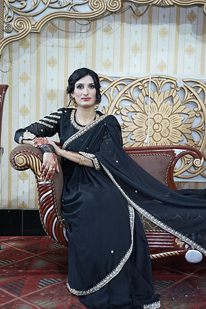 Ajmal & Faiza Barat 00244