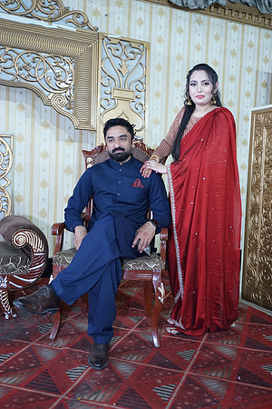 Ajmal & Faiza Barat 00256