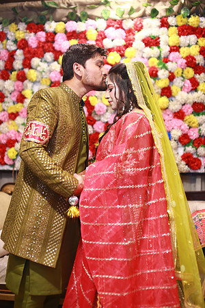 Usama & Bisma Mehndi 00162