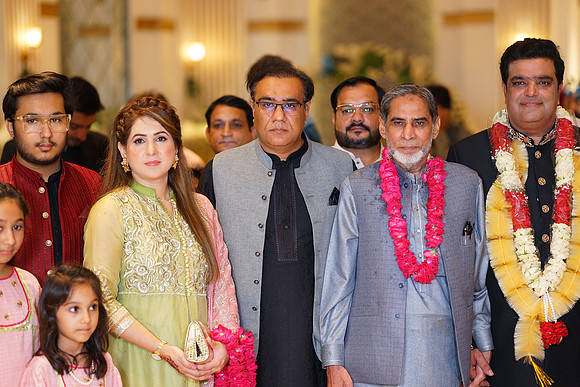 Ammara & Azeem Barat 00180