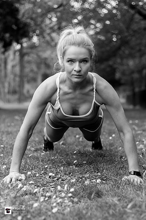 Greta B&W-56