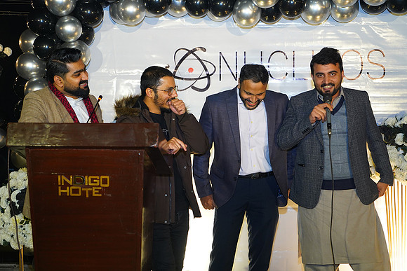 Nuclieos Get together 00401