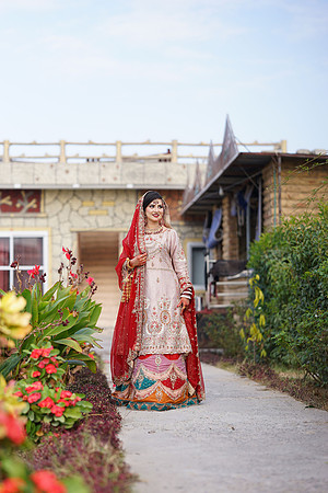 Uzair & Faria Barat 00097