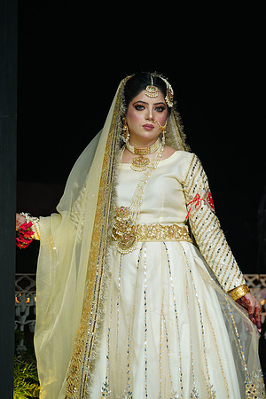 Azhar & Ayesha 00046