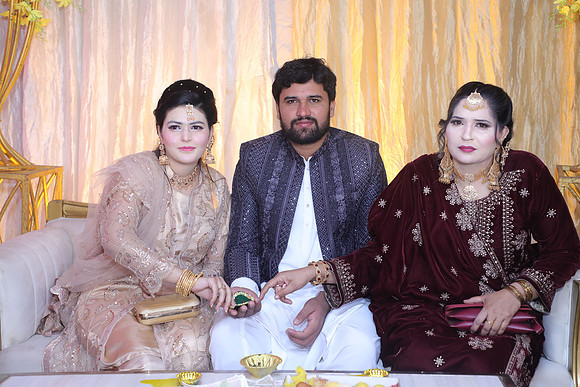Ibrar & Aleena Mehndi 00171