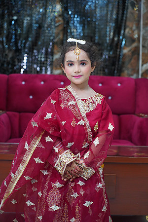 Usama & Hania Barat 00042