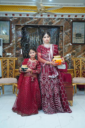 Usama & Hania Barat 00050