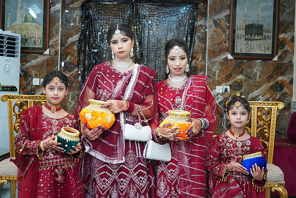 Usama & Hania Barat 00057