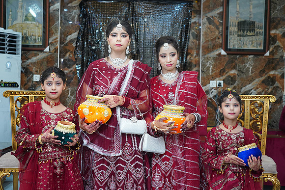 Usama & Hania Barat 00058