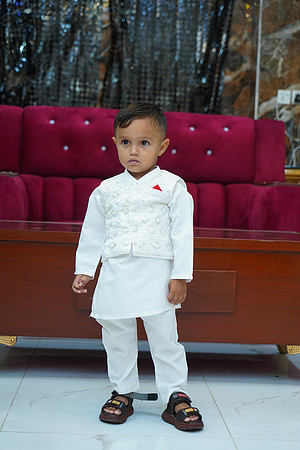 Usama & Hania Barat 00092