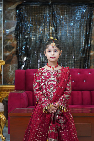Usama & Hania Barat 00100