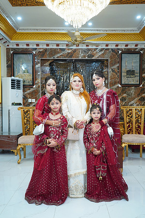 Usama & Hania Barat 00108