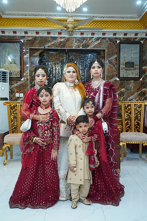 Usama & Hania Barat 00113