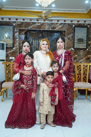 Usama & Hania Barat 00114