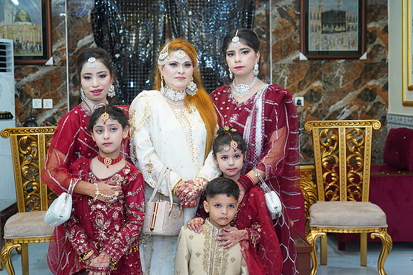 Usama & Hania Barat 00116