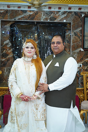 Usama & Hania Barat 00130