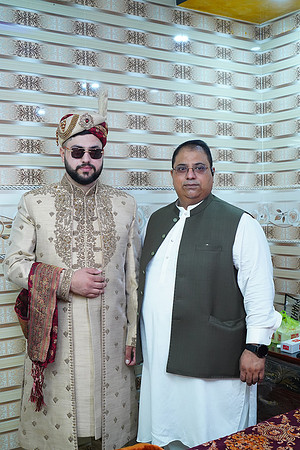 Usama & Hania Barat 00174