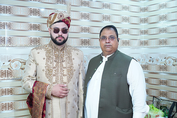 Usama & Hania Barat 00177