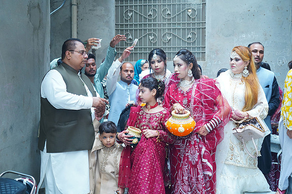 Usama & Hania Barat 00184