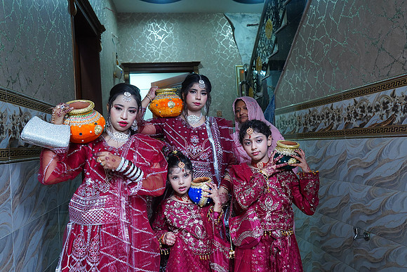 Usama & Hania Barat 00190