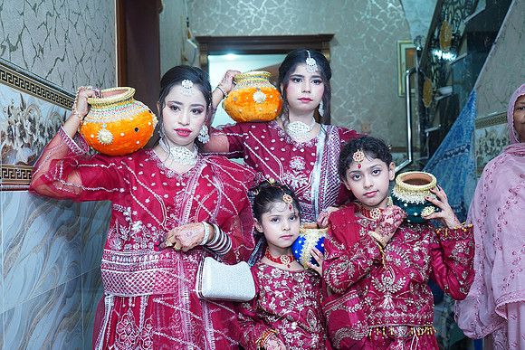 Usama & Hania Barat 00195