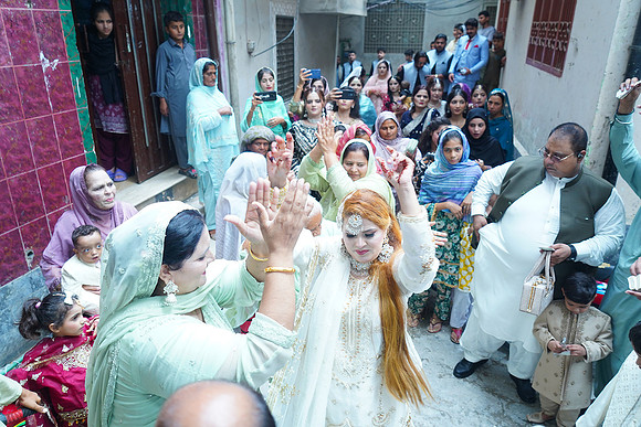 Usama & Hania Barat 00204
