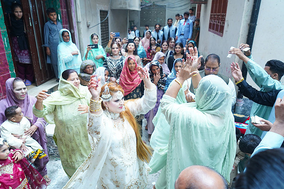 Usama & Hania Barat 00206