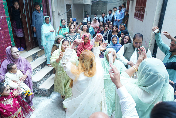 Usama & Hania Barat 00205