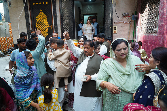 Usama & Hania Barat 00226