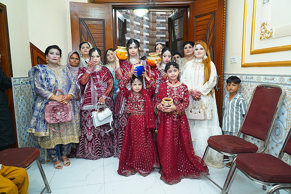 Usama & Hania Barat 00244