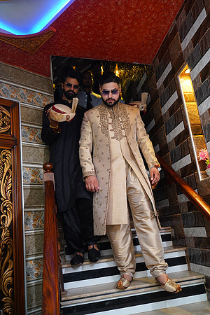 Usama & Hania Barat 00287