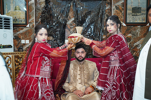 Usama & Hania Barat 00298