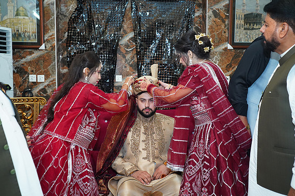 Usama & Hania Barat 00300