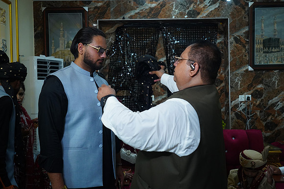 Usama & Hania Barat 00314