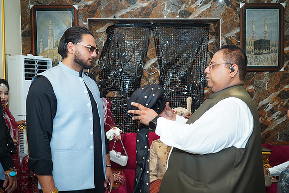 Usama & Hania Barat 00313