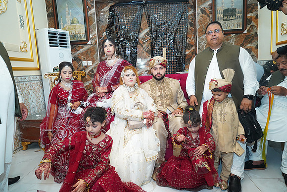 Usama & Hania Barat 00337
