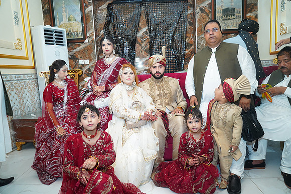 Usama & Hania Barat 00338