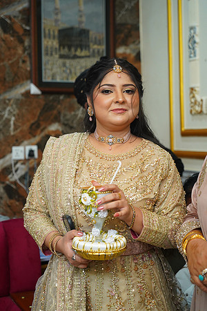 Usama & Hania Barat 00350