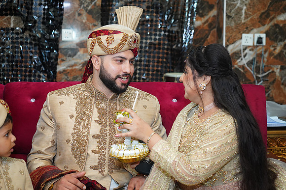 Usama & Hania Barat 00351