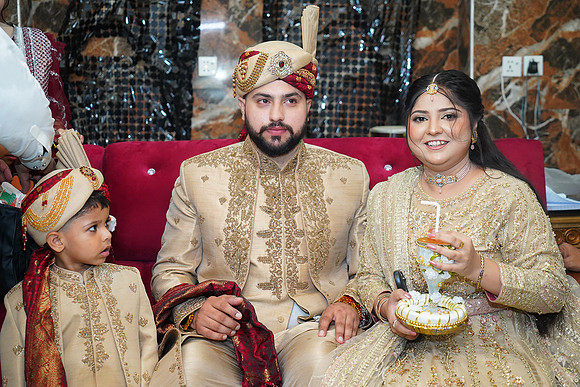 Usama & Hania Barat 00357